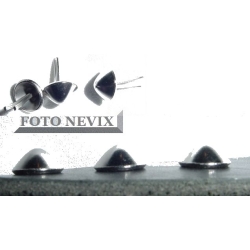 Ćwieki STOŻKI DUŻE 13mm 1szt. nikiel na wąsy (id: 843)