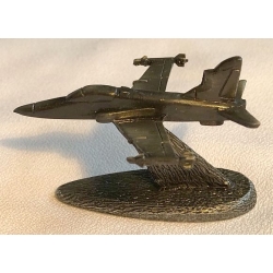 Hawk 200 metalowy model na statywie podstawie (id: 160)