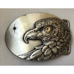 Głowa orła z żółtym okiem klamra platerowana srebrem (id: 1269)