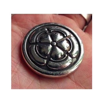 Ozdoba concho 30mm na śrubkę stare srebro (id: 2189)